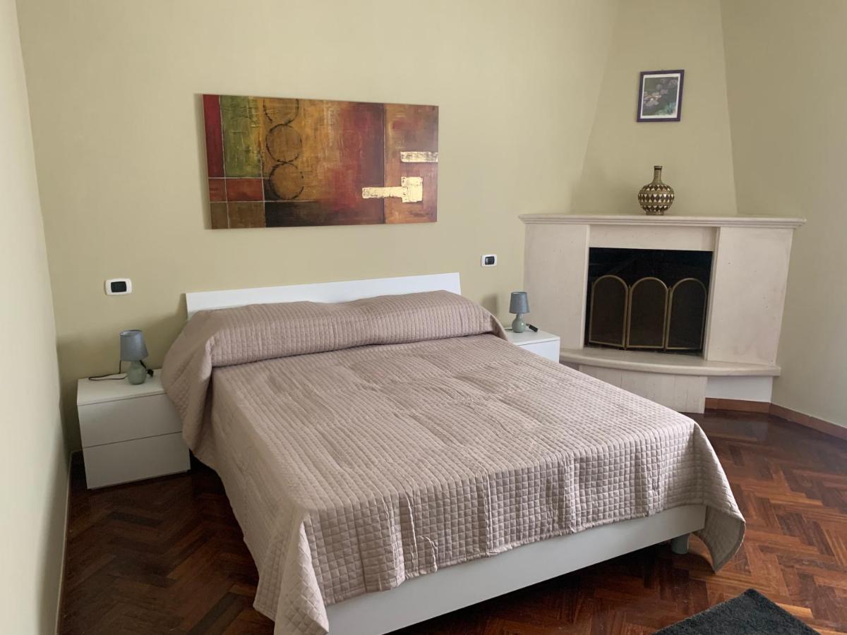 Apartamento Vittoria Celano Exterior foto